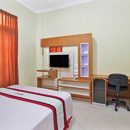 Reddoorz @ Pogung Baru Hotel Kejayan Kültér fotó